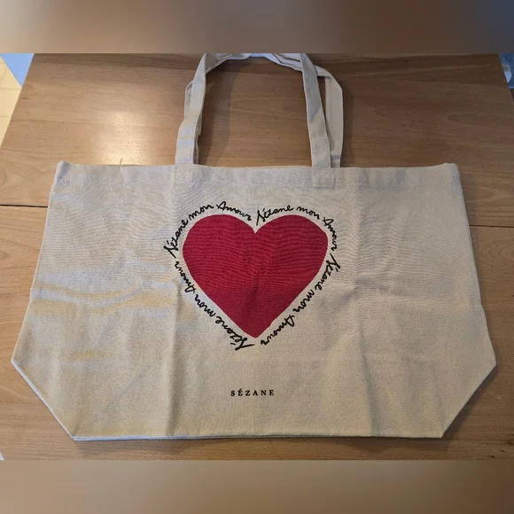Sézane Mon Amour Tote Bag with Red Heart - Picture 1 of 1